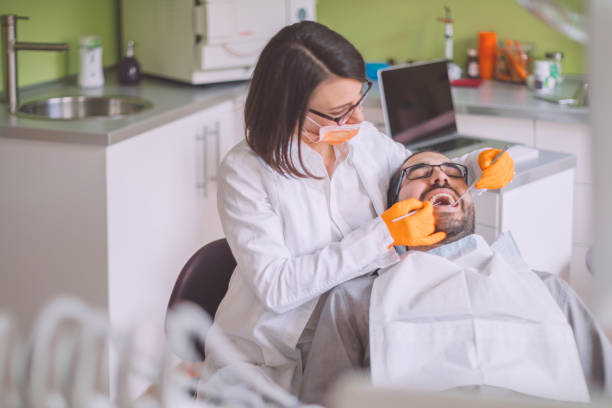 Best Dentist Open Late Near Me  in Mount Vernon, AL